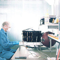 Hyperfield-1