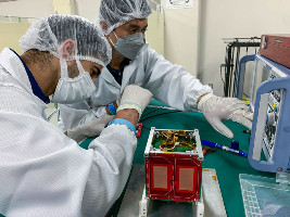 MicroOrbiter